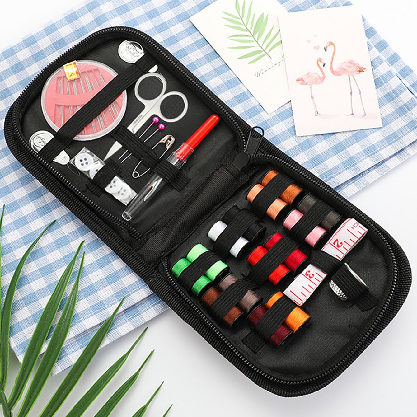 Set of 27 Sewing Kit Including - đánh giá và giá Needle Threader Tool