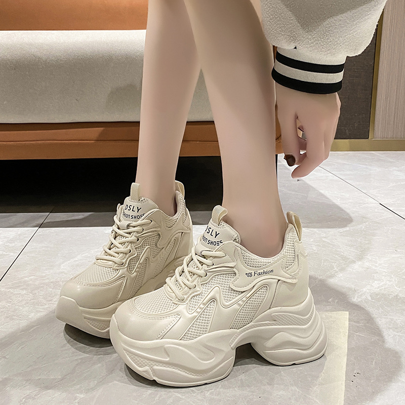 Heightening Sneakers for Women - đánh giá và giá Sewing New